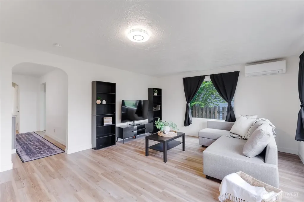347 Colorado Street Longview WA 98632