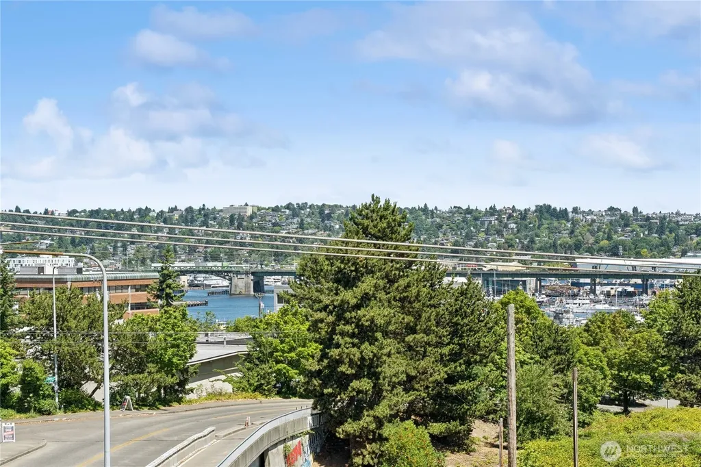3865 Gilman Avenue W Seattle WA 98199
