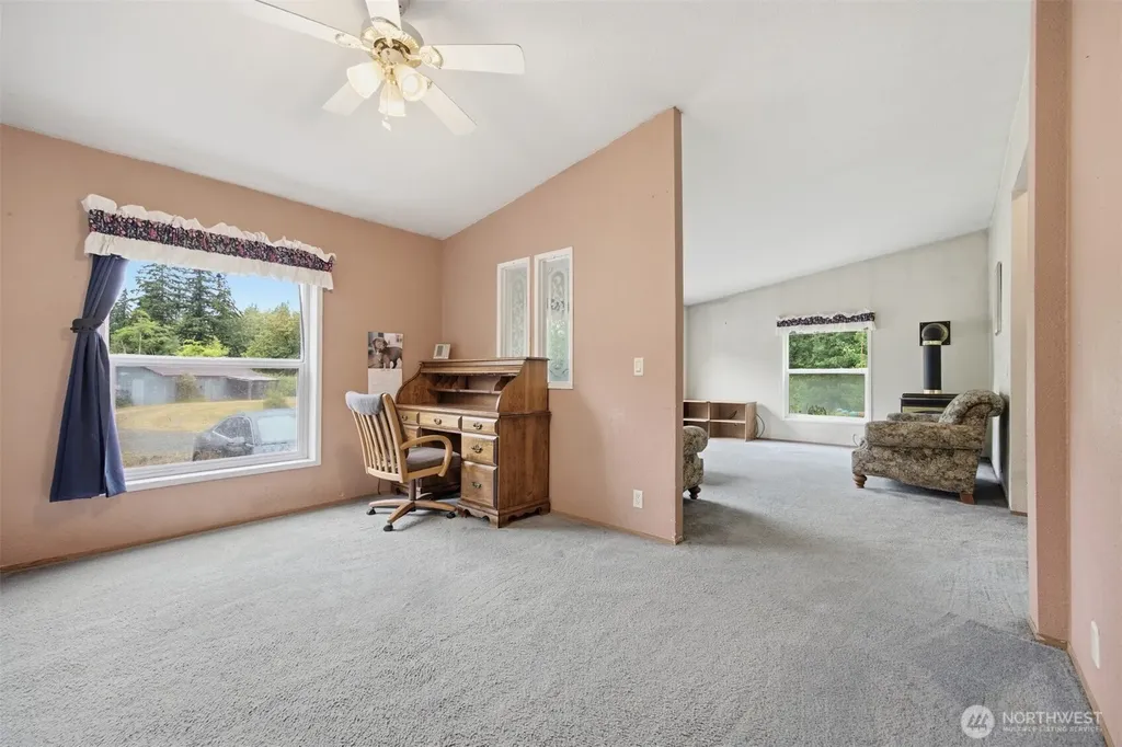 3908 Holtzheimer Trail Blaine WA 98230