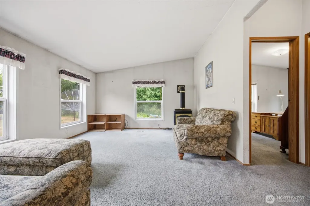 3908 Holtzheimer Trail Blaine WA 98230