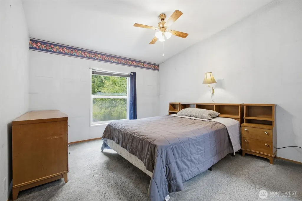 3908 Holtzheimer Trail Blaine WA 98230