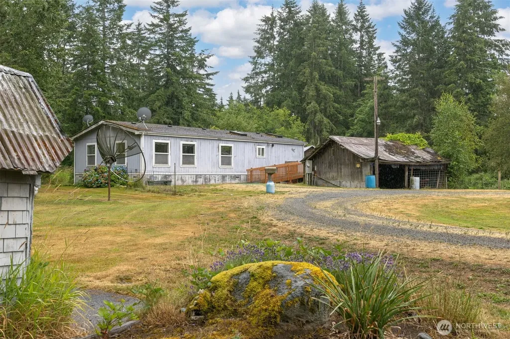 3908 Holtzheimer Trail Blaine WA 98230