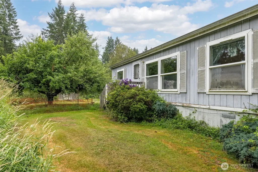 3908 Holtzheimer Trail Blaine WA 98230