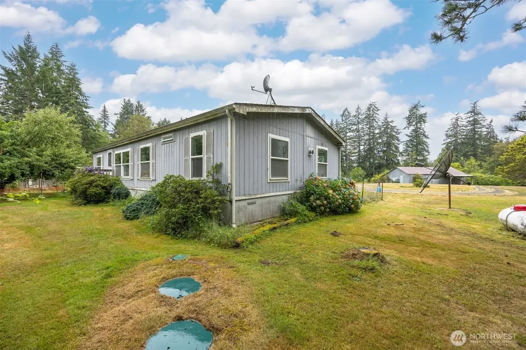 3908 Holtzheimer Trail Blaine WA 98230