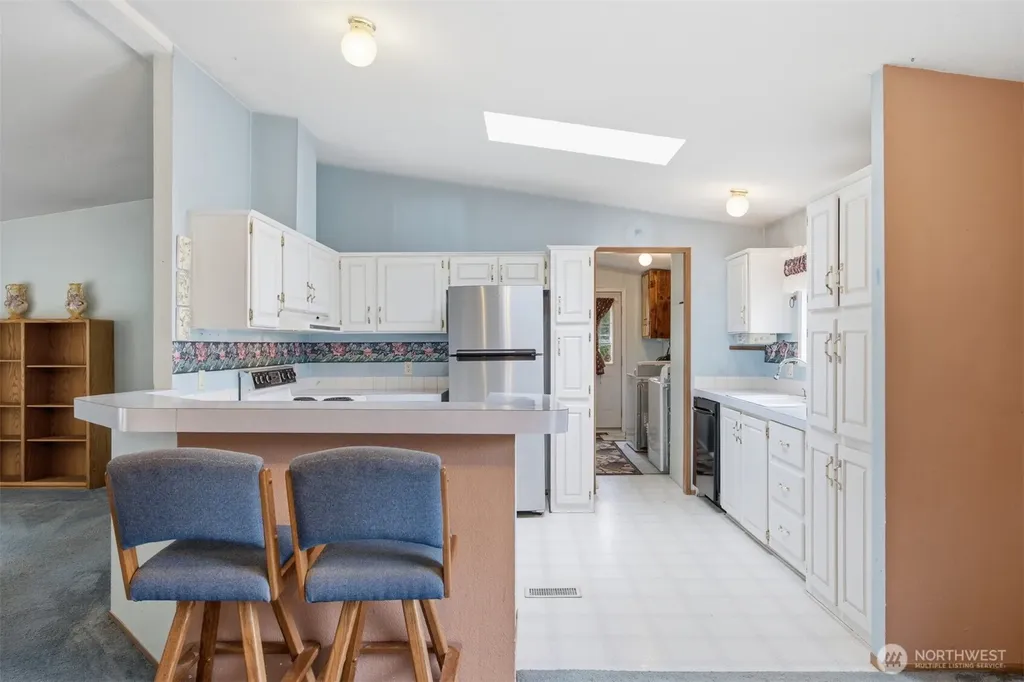 3908 Holtzheimer Trail Blaine WA 98230