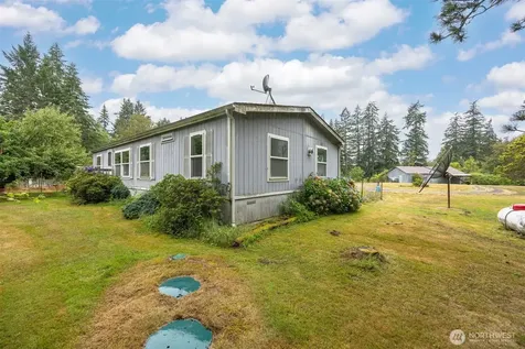 3908 Holtzheimer Trail Blaine WA 98230