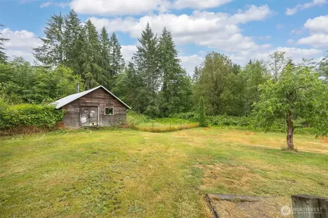 3908 Holtzheimer Trail Blaine WA 98230