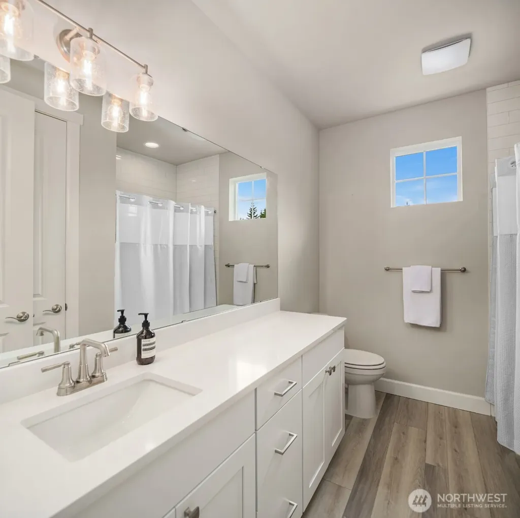 10116 135th Avenue NE Lake Stevens WA 98258