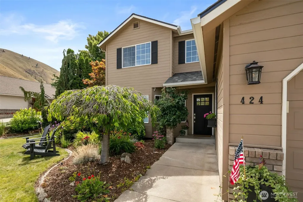 424 Canyon Place Wenatchee WA 98801