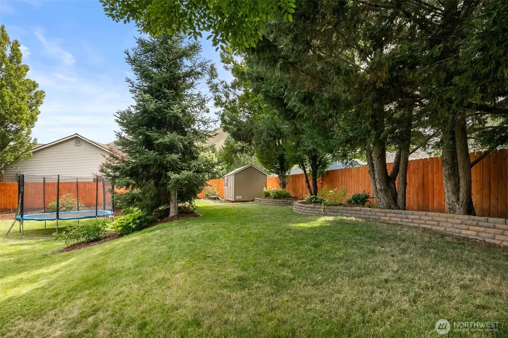 424 Canyon Place Wenatchee WA 98801