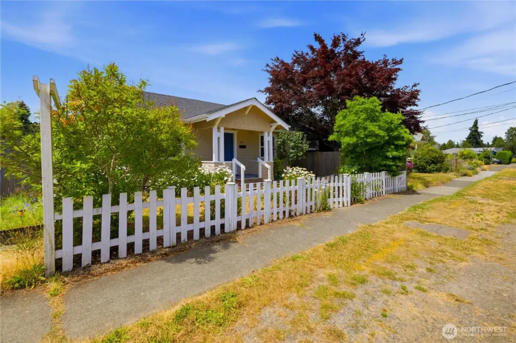 1010 N Pine Street Tacoma WA 98406