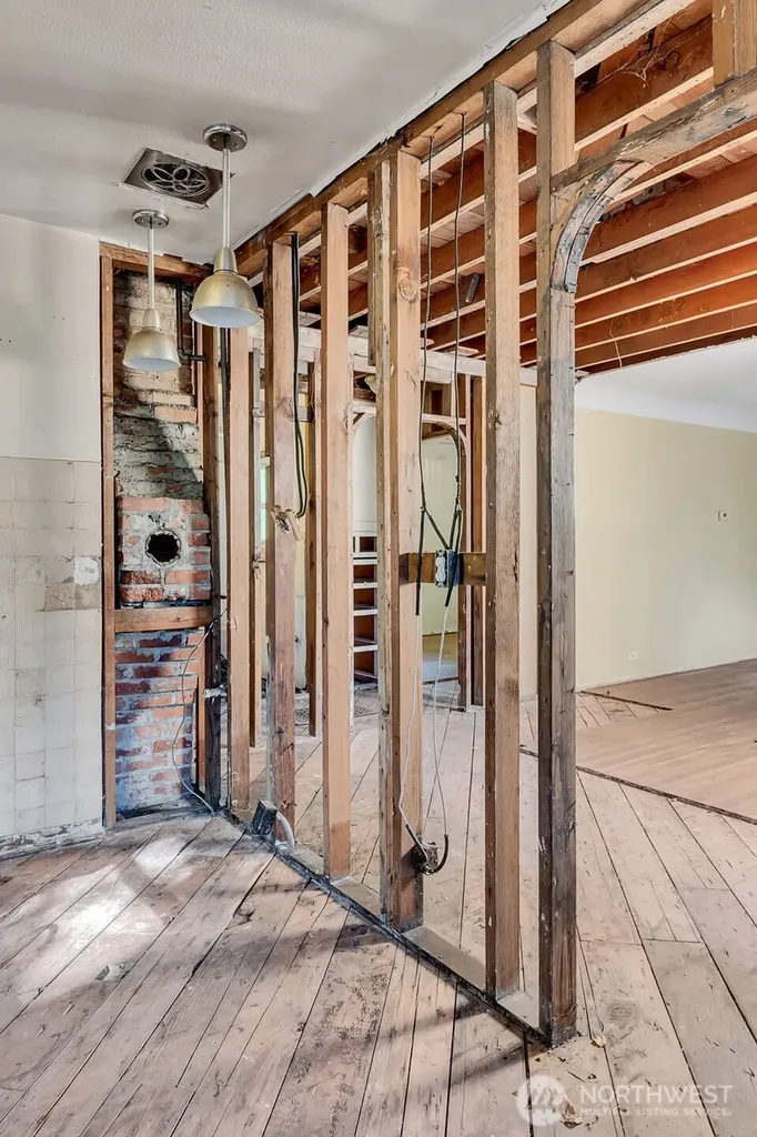12015 8th Street S Seattle WA 98168
