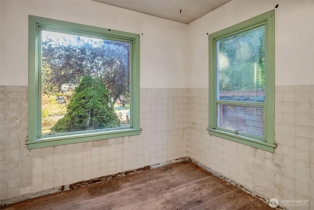 12015 8th Street S Seattle WA 98168