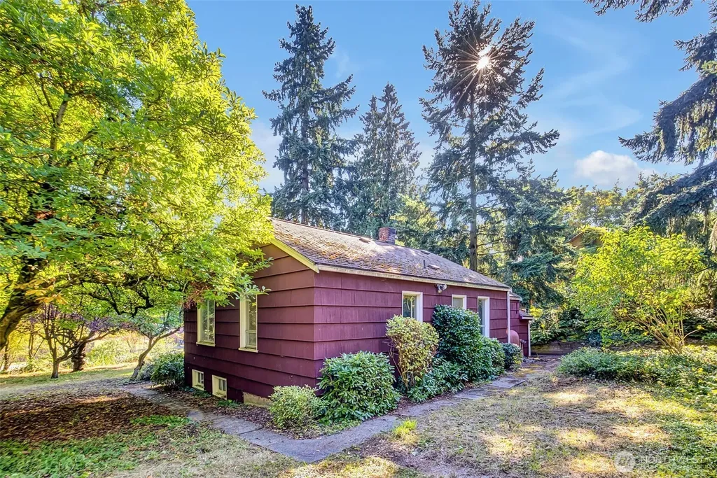 12015 8th Street S Seattle WA 98168