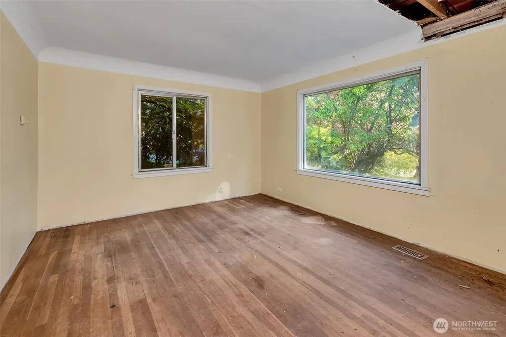 12015 8th Street S Seattle WA 98168