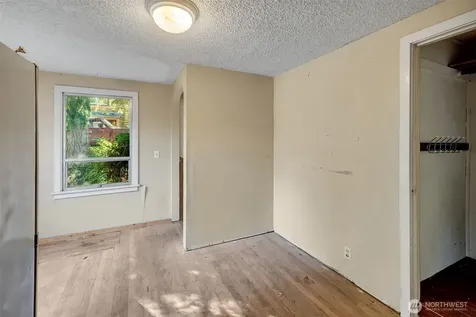 12015 8th Street S Seattle WA 98168