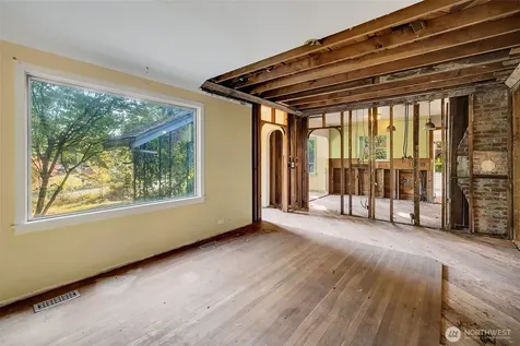 12015 8th Street S Seattle WA 98168