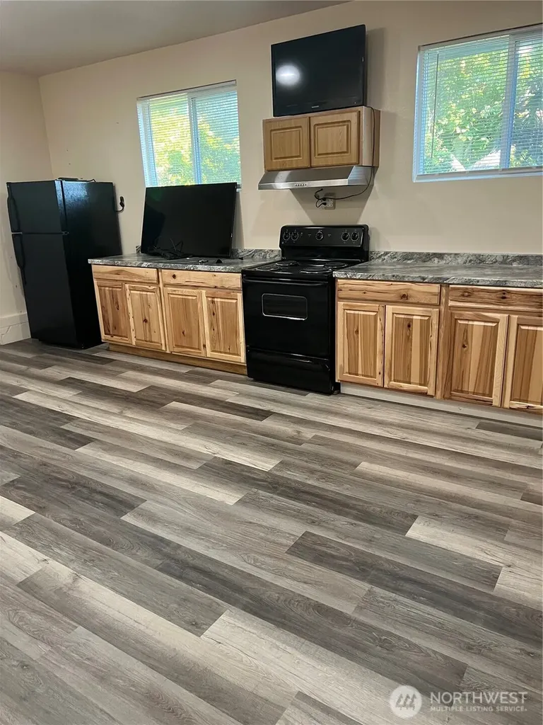 416 Minnesota Street South Bend WA 98577