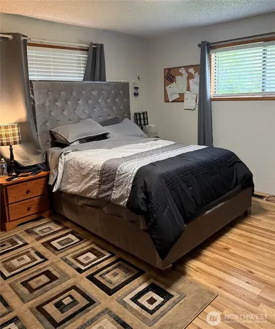 416 Minnesota Street South Bend WA 98577