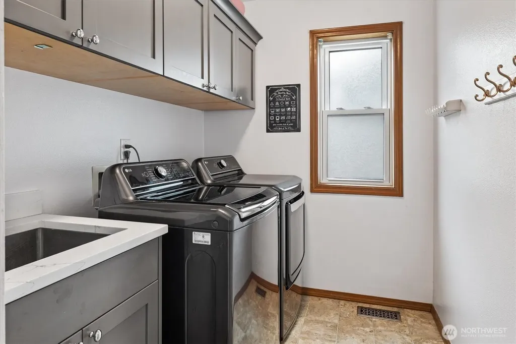 10512 SE 302nd Street Auburn WA 98092