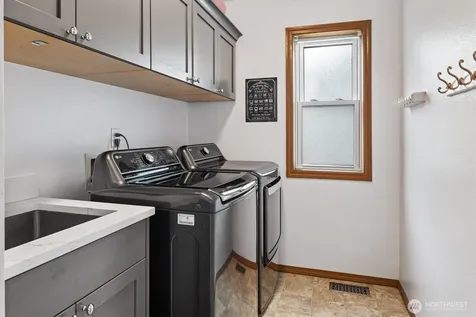 10512 SE 302nd Street Auburn WA 98092