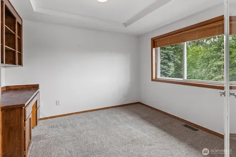 10512 SE 302nd Street Auburn WA 98092