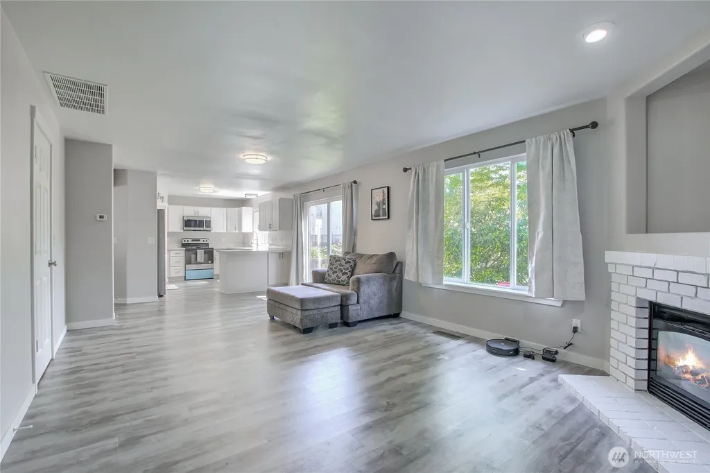 8824 161st Street Ct E Puyallup WA 98375