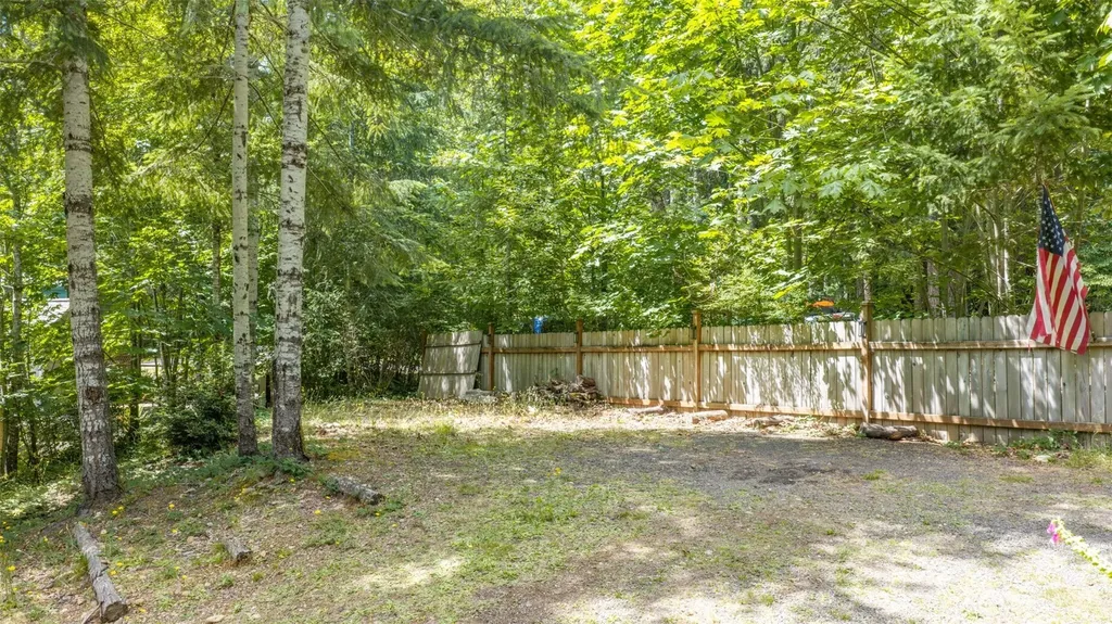 620 N Duckabush Drive W Hoodsport WA 98548