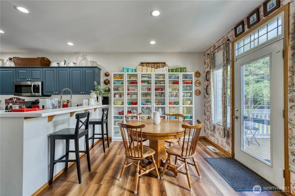 9640 Long Point Lane NW Silverdale WA 98383