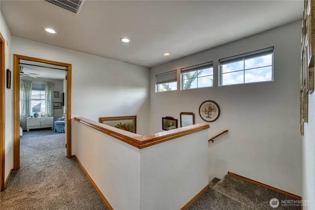 9640 Long Point Lane NW Silverdale WA 98383