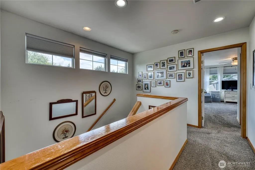 9640 Long Point Lane NW Silverdale WA 98383
