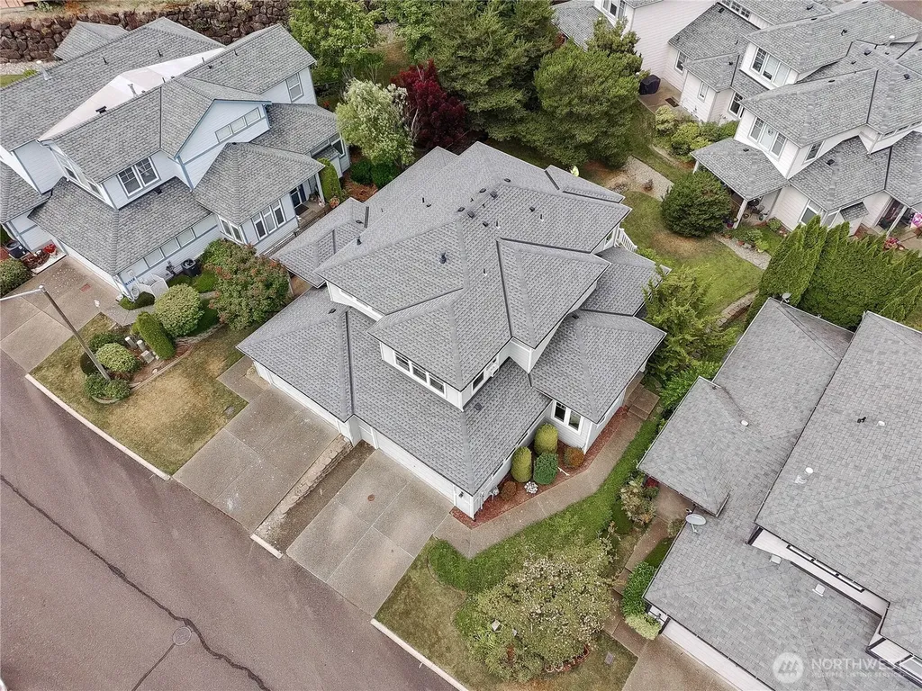 9640 Long Point Lane NW Silverdale WA 98383