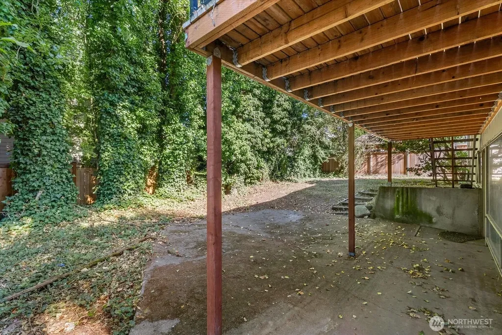131 109th Avenue SE Bellevue WA 98004