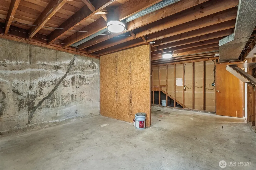 131 109th Avenue SE Bellevue WA 98004