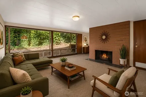 131 109th Avenue SE Bellevue WA 98004