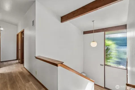 131 109th Avenue SE Bellevue WA 98004