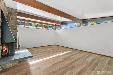 131 109th Avenue SE Bellevue WA 98004