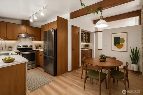 131 109th Avenue SE Bellevue WA 98004