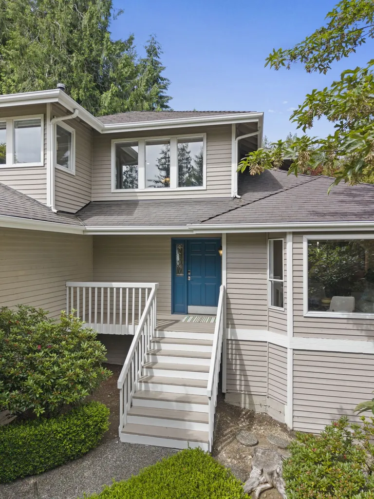1819 221st Place NE Sammamish WA 98074