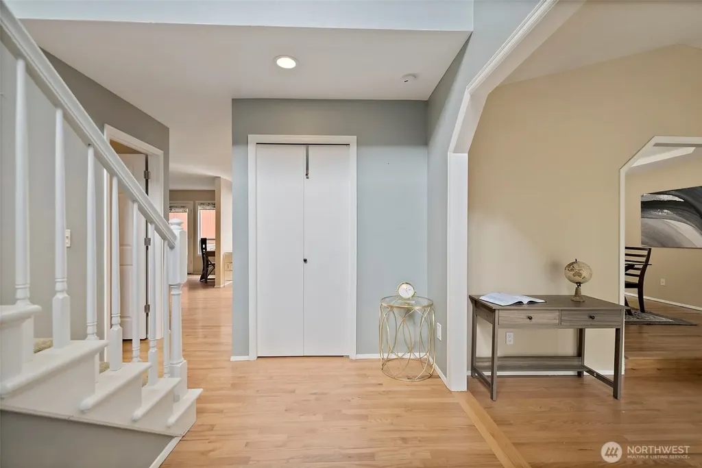 1819 221st Place NE Sammamish WA 98074