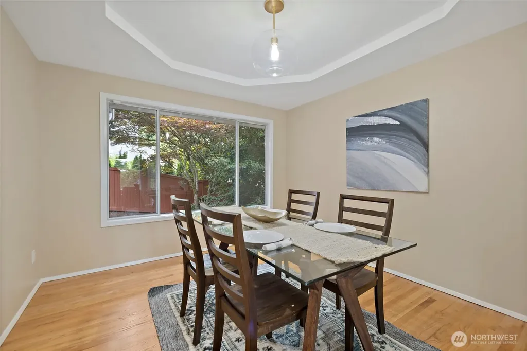 1819 221st Place NE Sammamish WA 98074