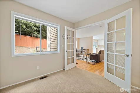 1819 221st Place NE Sammamish WA 98074