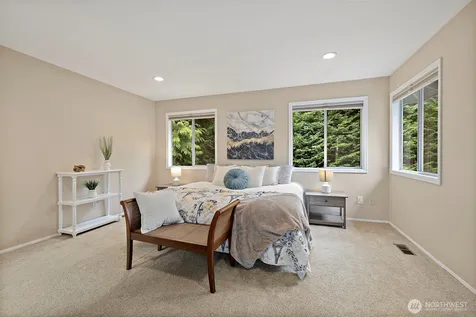 1819 221st Place NE Sammamish WA 98074
