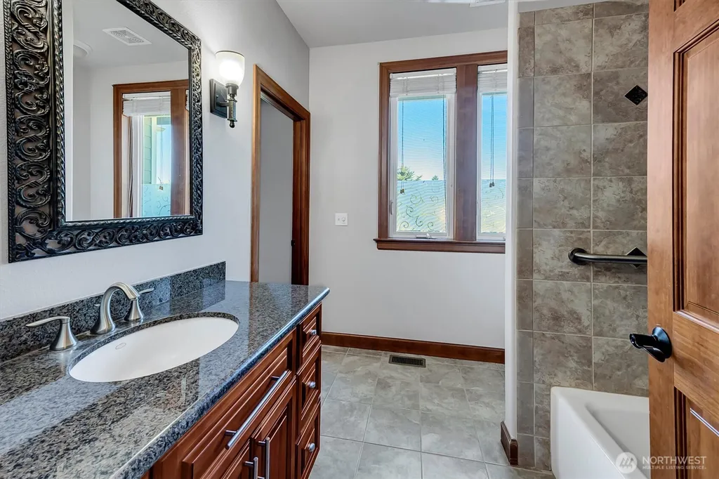 4926 268th Street E Spanaway WA 98387