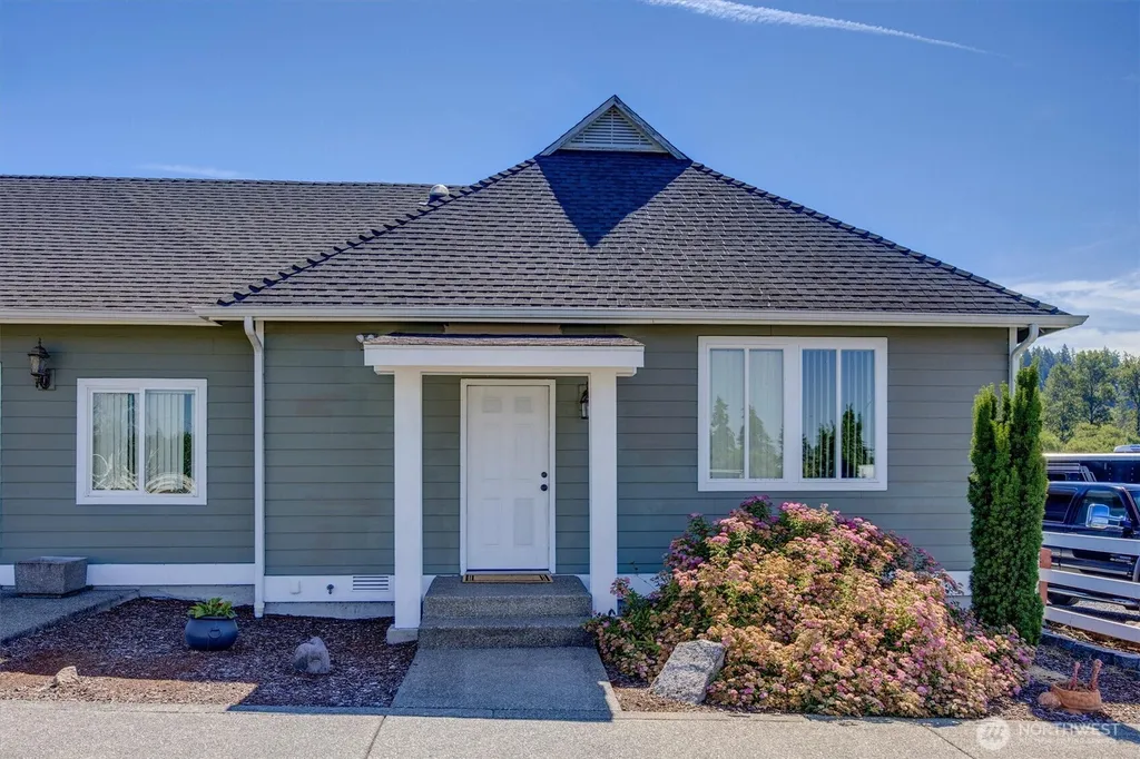 4926 268th Street E Spanaway WA 98387