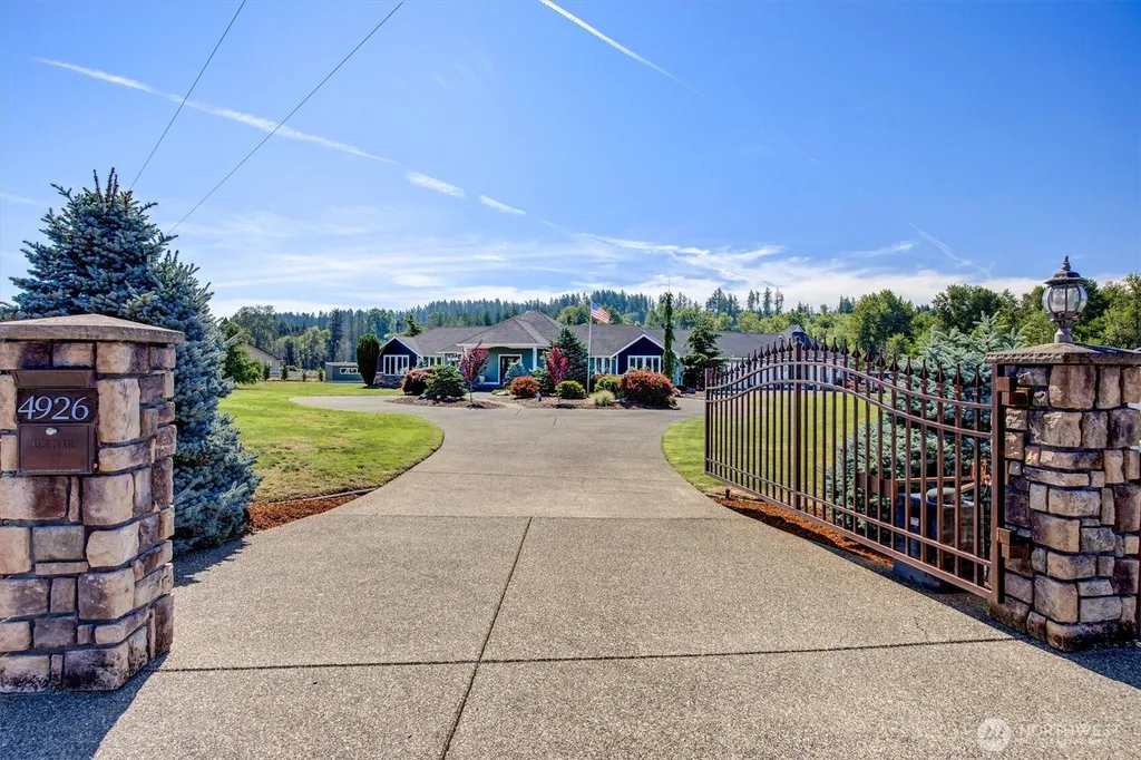4926 268th Street E Spanaway WA 98387