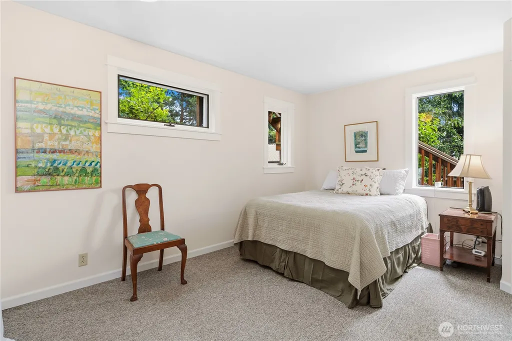 135 Woodland Avenue Port Townsend WA 98368