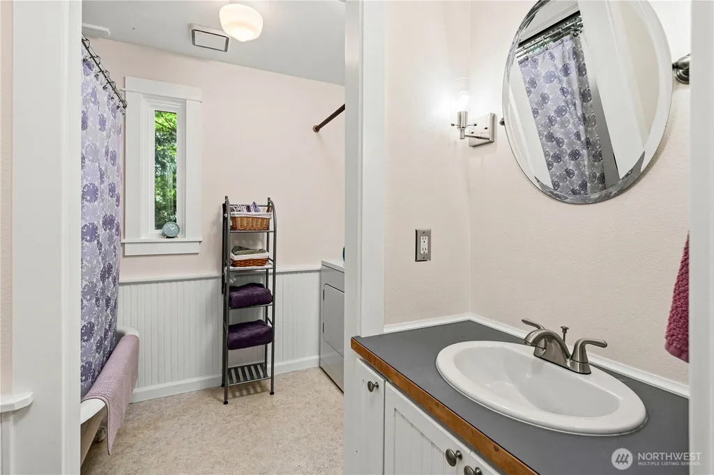 135 Woodland Avenue Port Townsend WA 98368