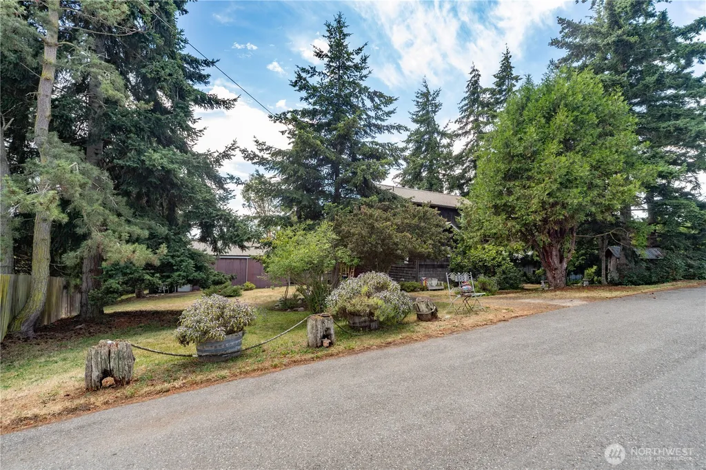 135 Woodland Avenue Port Townsend WA 98368