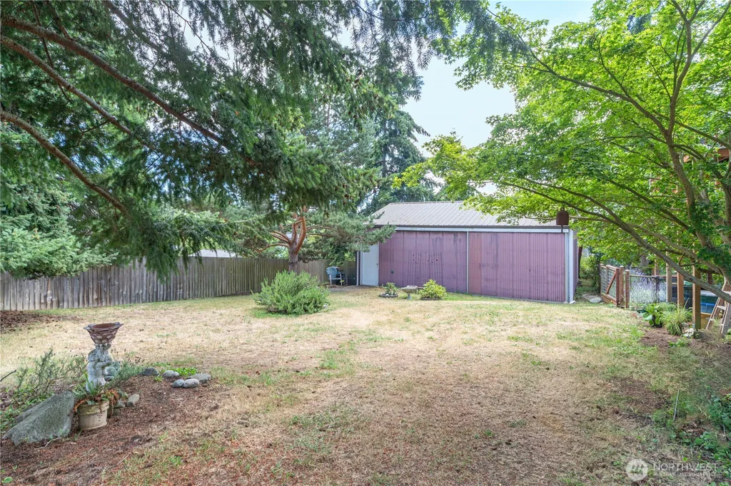 135 Woodland Avenue Port Townsend WA 98368